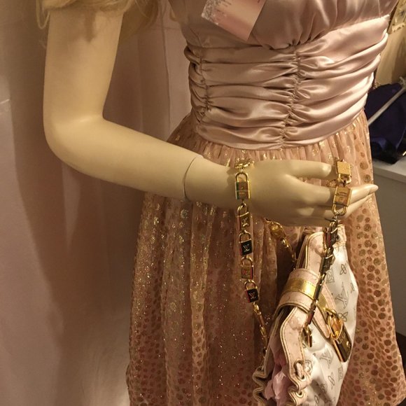 COPY - GORGEOUS vintage dress covered in gold bubbles!! - Picture 10 of 14